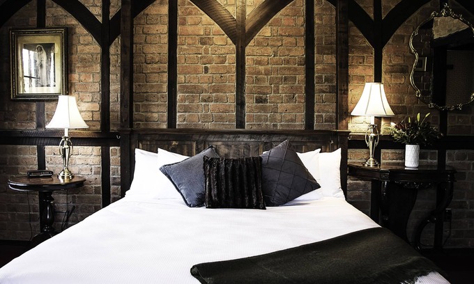 Stoke Hotel | The Honest Lawyer, Ascend Hotel Collection