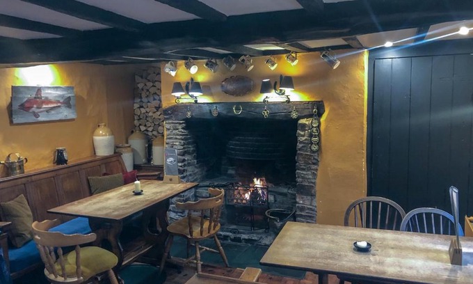Bideford Hotel | The Hoops Inn & Country Hotel