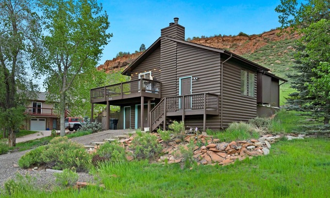 Fort Collins Casa | The Horsetooth Stoop | Biking, Boating & Sunsets