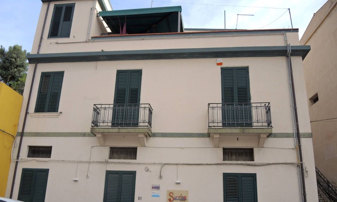 Reggio Calabria Cama Y Desayuno | La Cámara de Ermelinda