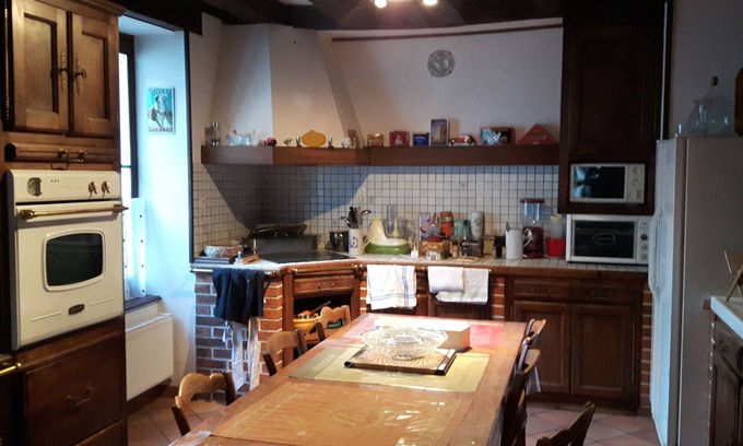Jaligny-sur-Besbre Casa | LA CASA DE HELENE VAL DE BESBRE cerca de LE PAL