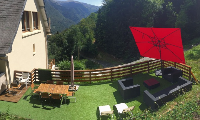 Borderes-Louron Apartamento | La casa de ILHAN, INCREÍBLE VISTA AL LOURON