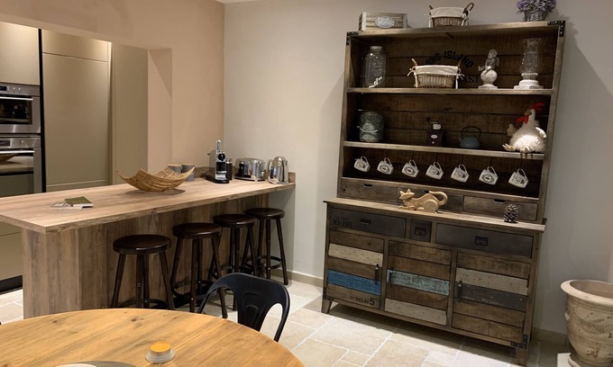 La Turbie Casa | The Roman Cat House