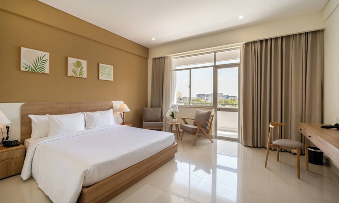 Tan Binh Hotel | The HUB Hotel
