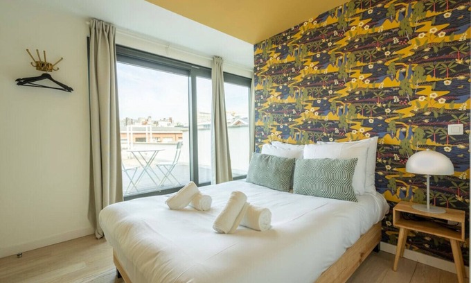 Antwerp Apartamento | The India Yellow Studio