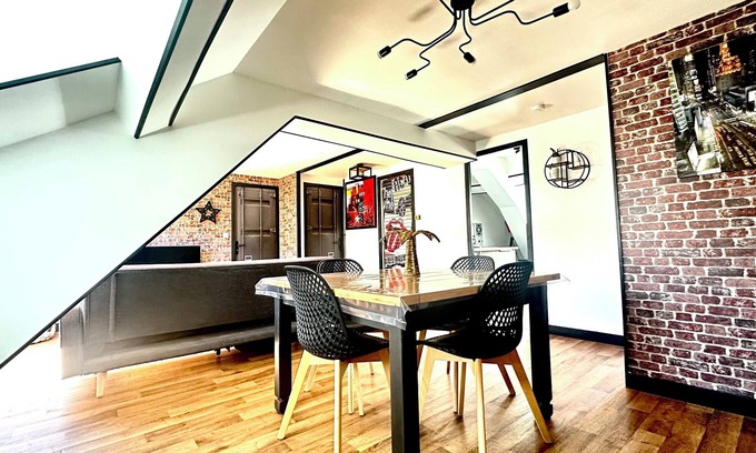Sully-sur-Loire Apartamento | The industrial apartment on the banks of the Loire