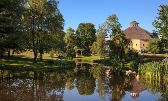 Waitsfield Cama Y Desayuno | The Inn at Round Barn Farm