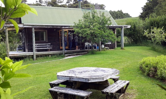 Collingwood Casa | The Innlet Country Apartments, Cottages and Guesthouse