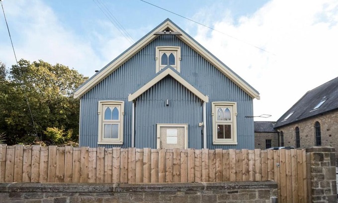 Crawcrook Casa | The Iron Chapel