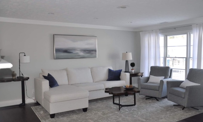 Boone Casa | The Ivy - Located Near Downtown, ASU and Shopping.