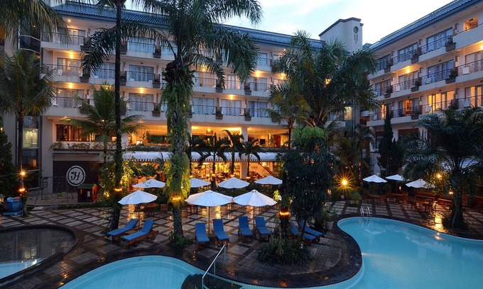 Dago Hotel | The Jayakarta Suites Bandung