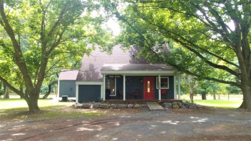 Luray Casa | The Jive - ChristophersRiversideCabin