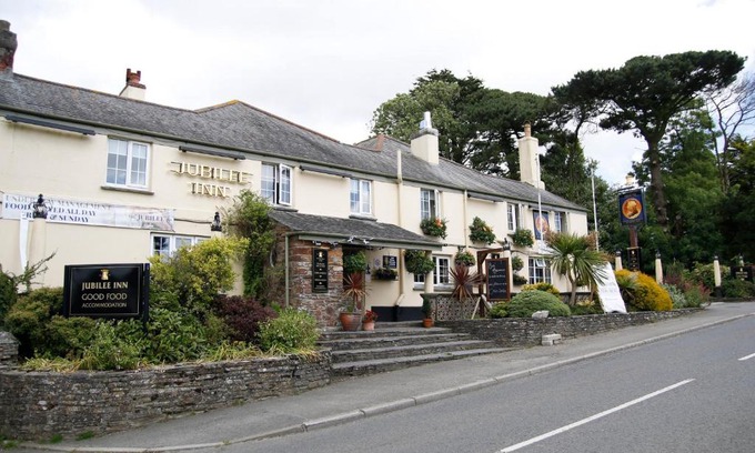 Pelynt Cama Y Desayuno | The Jubilee Inn