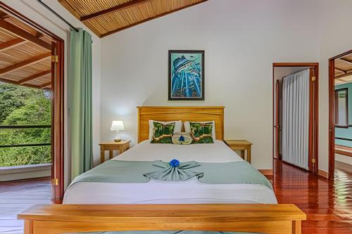 Dominical Cama Y Desayuno | The Jungle Inn