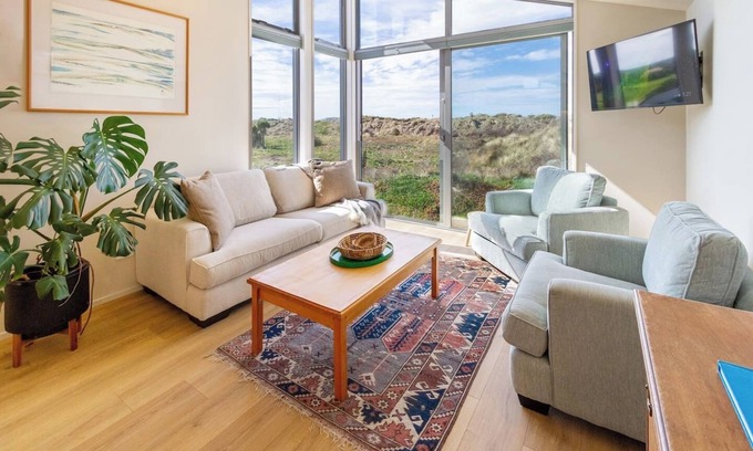 Waimairi Beach Casa | The Keep - Waimairi Beach