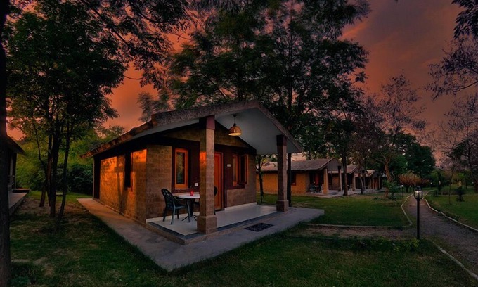 Nurpur Bedi Cabina | The Kikar Lodge