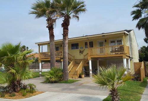 South Padre Island Casa | The Kingfish Cottage