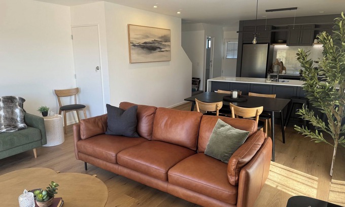 Blenheim Casa | The Kings Domain - Luxurious townhouse in the CBD