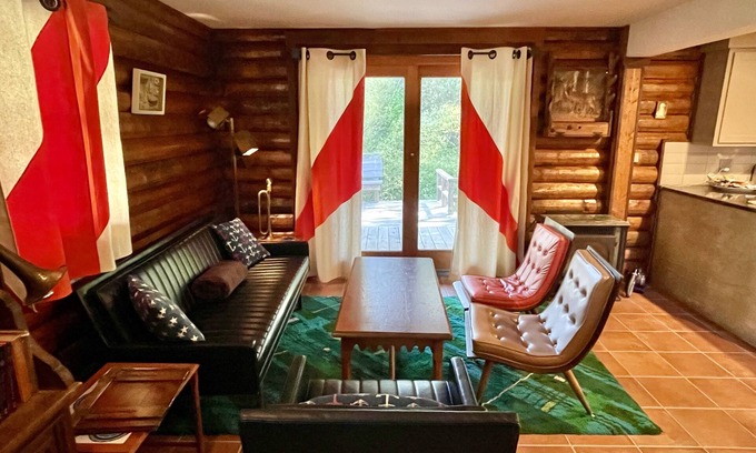 Anderson Valley Casa | The Knotty Oak - Sugar Pine Cabin - House #2 of 3 Walk to Philo wineries/dinner!