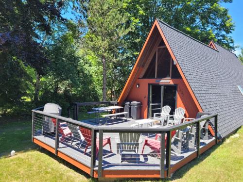 Frankfort Casa | The Koal-mine-inn - Great Location & Ac!