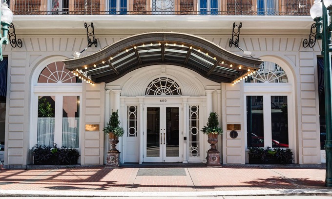 Central Business District Hotel | The Lafayette New Orleans By Kasa Living