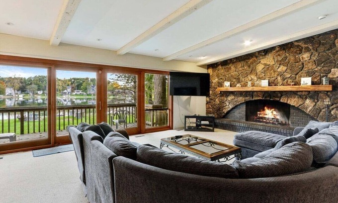 Powers Lake Casa | The Lake House on Powers |Grassy Frontage |Lakeside Deck |Rec Room w/Pool Table & Bar |Fire Pit