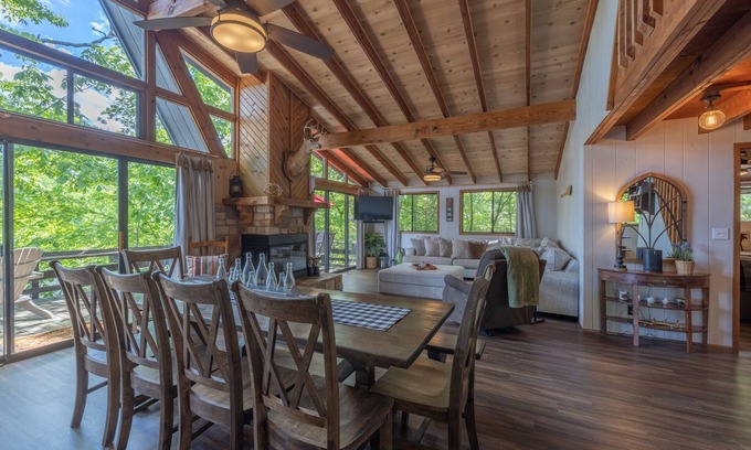 Innsbrook Chalet De Esquí | The Lake Innisfree Chalet by Innsbrook Vacations!