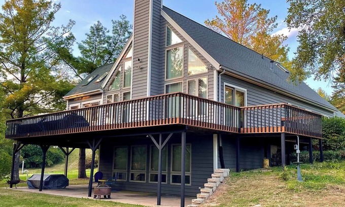 Apple River Casa | The Lake Place at Apple Canyon Lake