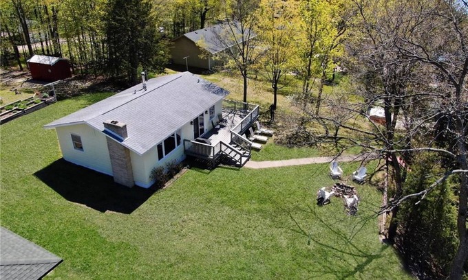 Annandale Cabina | The Landing Spot On Clearwater Lake