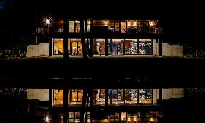 Paris Casa | The Lanes at Meemo's Farm & Retreat