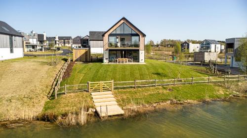 Holworth Casa | The Lark Ascending BR11 Silverlake Dorset