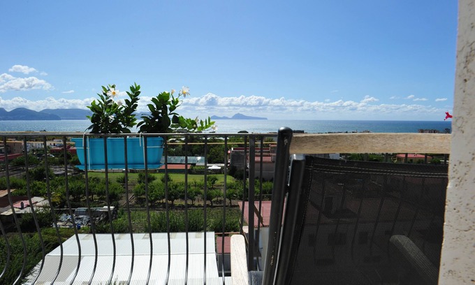 Torre del Greco Casa | The Last Floor