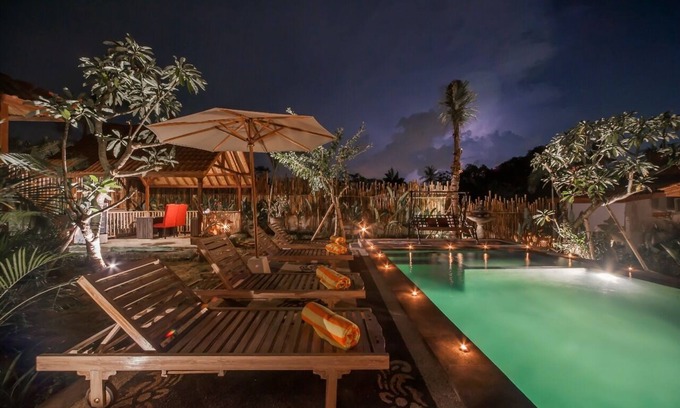 Batu Bolong Cabaña | The Lebak Canggu