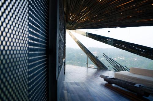 Peermade Casa | The Ledge by Bloobuck