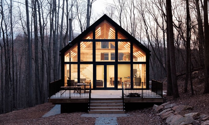 Lancaster Cabina | The Ledges Cabin - modern luxury on 35 acres, 8 person hot tub, wood fireplace.