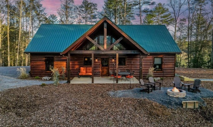Ellijay Cabina | The Liberty Lookout II