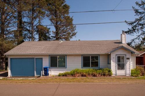 Nelscott Casa | The Lighthouse in Lincoln City