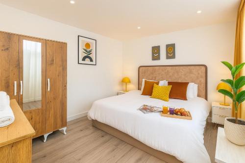 Headington Apartamento | The Lincoln Apartment 2023 NEW-BUILD, 1 mintue walk JR John Radcliffe Hospital & Ideal for Oxford Brookes University