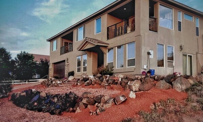Hurricane Apartamento | The Lincoln Private Master Bedroom & Bath - Sleeps 3-Adults