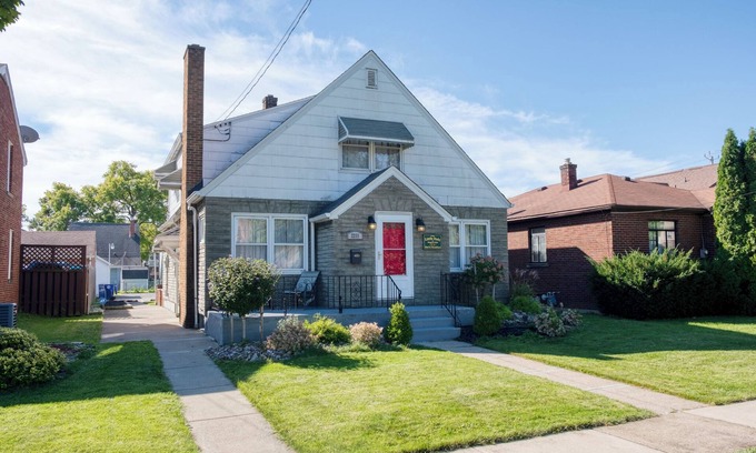 Niagara Falls Cama Y Desayuno | The Little bed & breakfast in Niagara Falls, NY