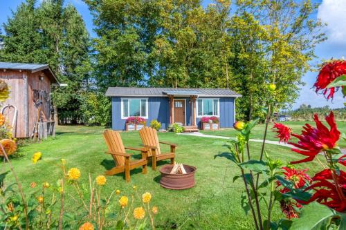 Lynden Casa | The Little Farmhouse at Oostema Farmstead