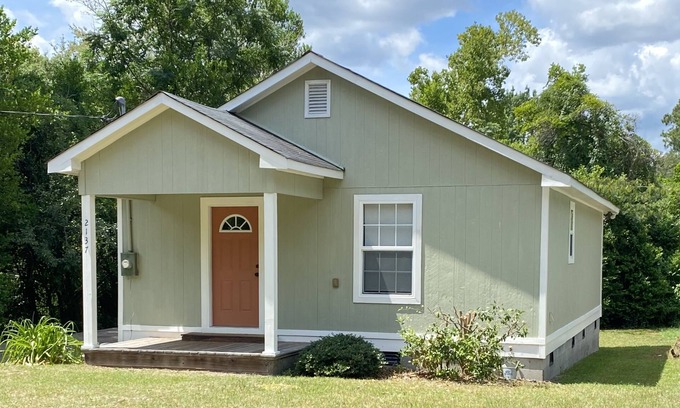 Augusta Casa | The Little Green House