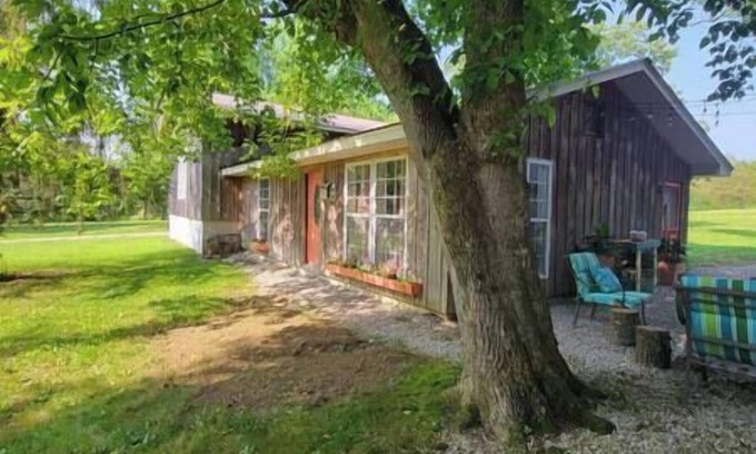 Cookeville Casa | The Little House E.V.O.O.