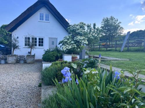 Marlow Casa | The Little Thatch - Close to Marlow and Henley