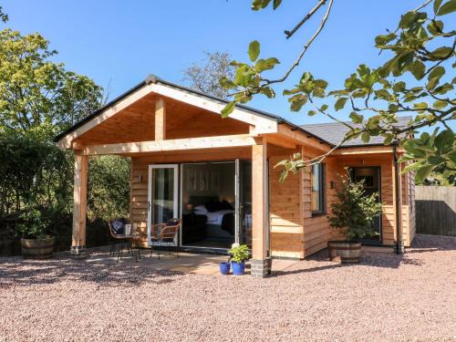 Checkley Casa | The Lodge at Middleton House
