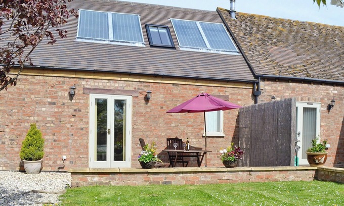 Mangotsfield Cabaña | The Lodge at the Granary