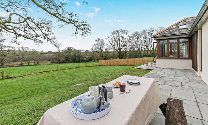 Ladock Casa | The Lodge at Treworrian Farm