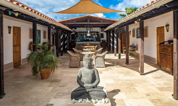 Playa Cama Y Desayuno | The Lodge Bonaire