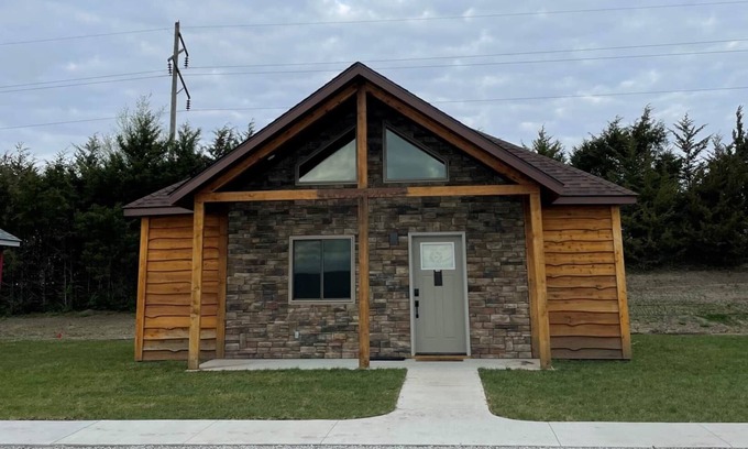 Trenton Casa | The Lodge @ K4C Premier Cottages