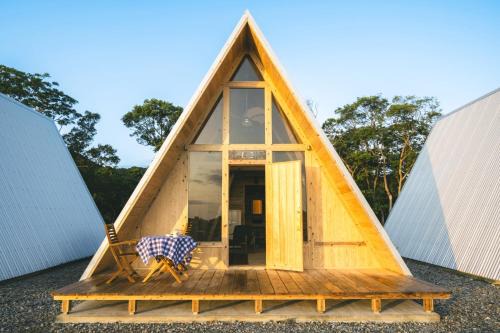 Imadomari Cabina | The Lodge Okinawa